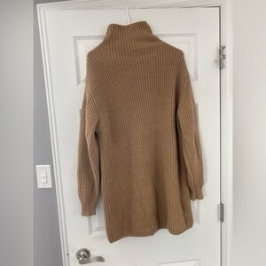 $168 Value Wilfred Aritzia Montpellier Camel Merino‑Wool Turtleneck Sweater